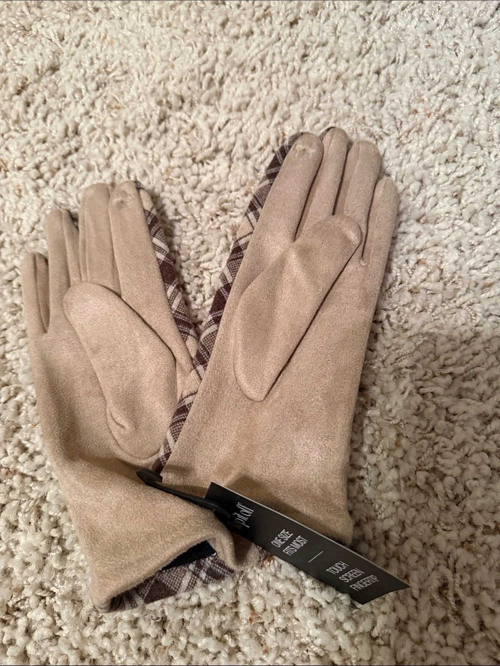 Plaid Touchscreen Gloves in Brown and Tan